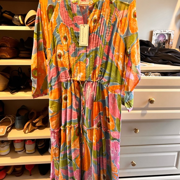 Banjanan Dress.  Never been worn. Size medium - Picture 4 of 5